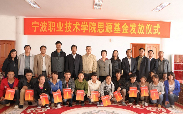 QQ截图20161217114055.png QQ截图20161217114055.png