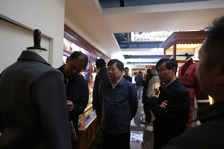图片1.png 图片1.png
