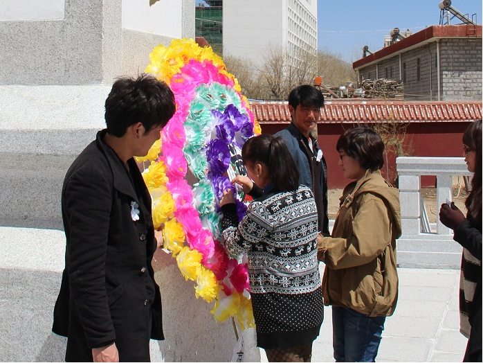 QQ截图20161216185730.png QQ截图20161216185730.png