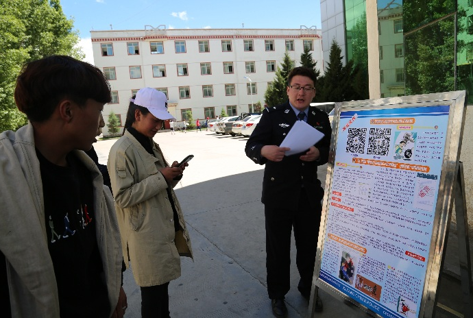 QQ截图20161217195858.png QQ截图20161217195858.png